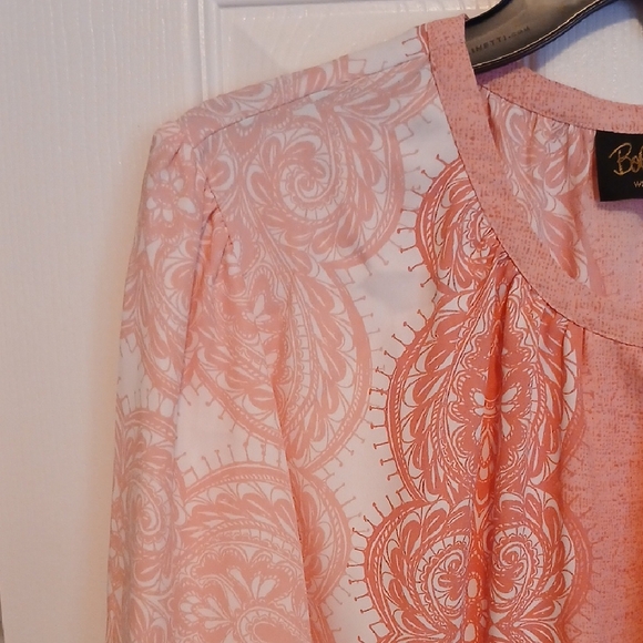 Bob Mackie Coral Lace Pattern Blouse - Picture 5 of 5